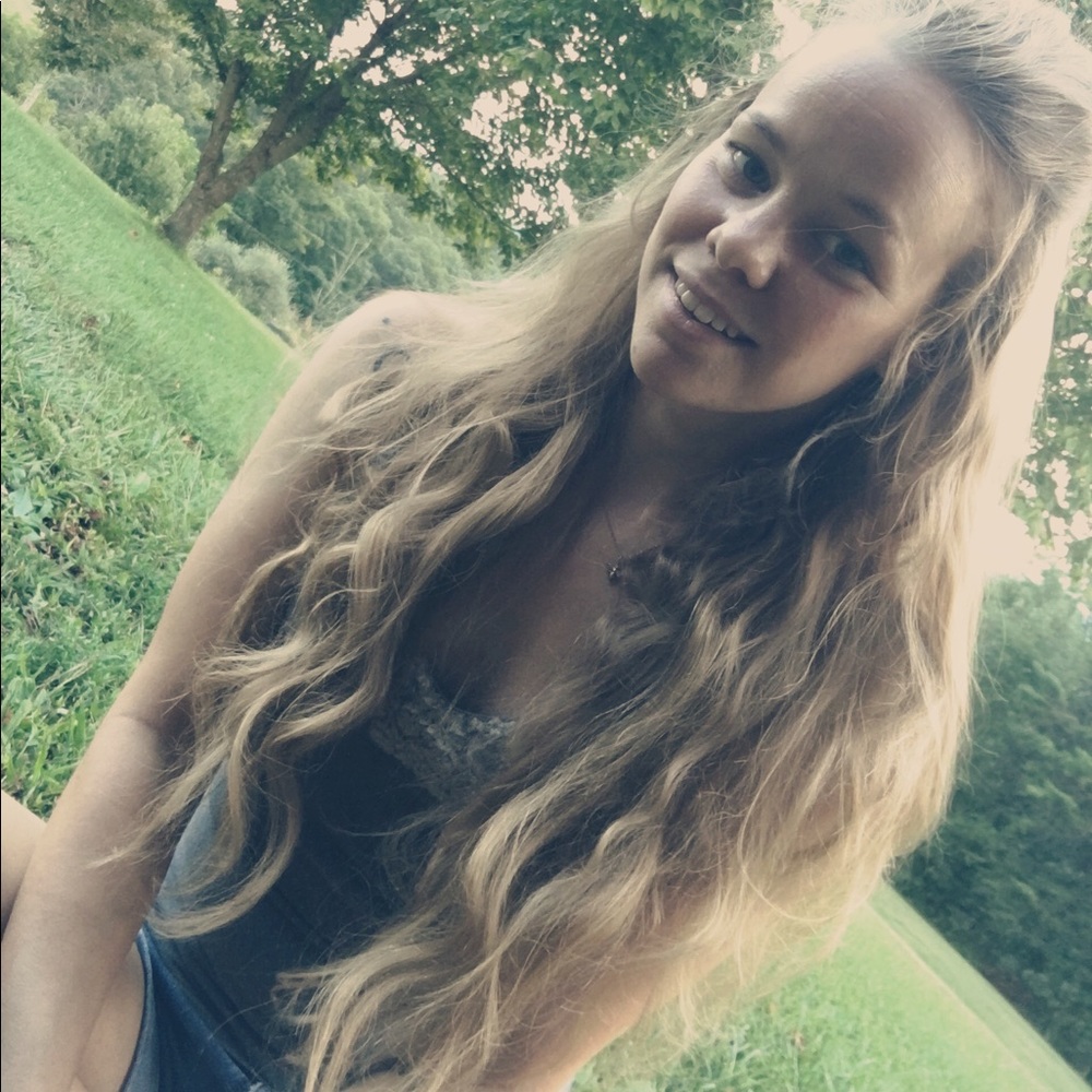 Meet your Posher, Kirstyn